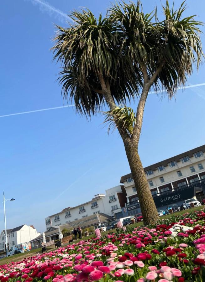 34Three Apartment Lytham St Annes Bagian luar foto
